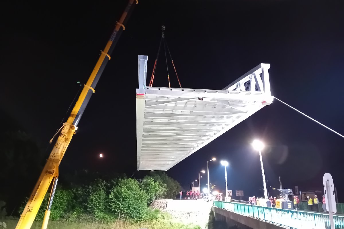 Mise en place de la passerelle