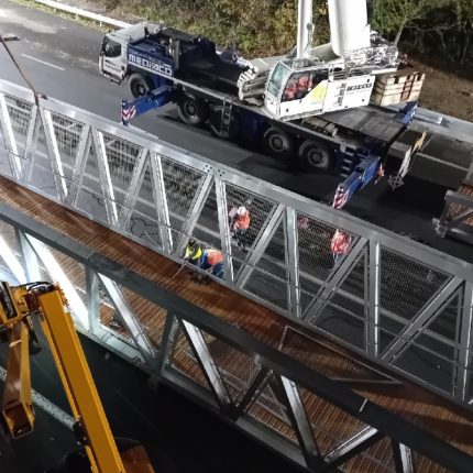 Mise en place de la passerelle